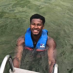 Meet your Posher, Thaddeus